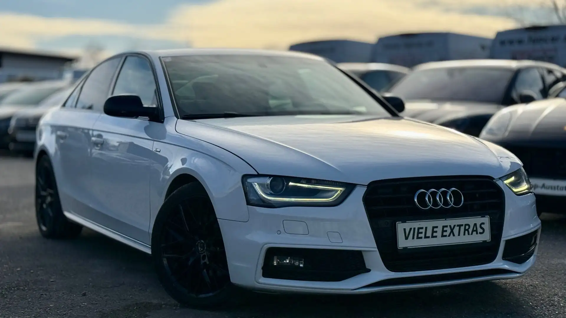 Audi A4 2,0 TDI *S-Line +Viele Extras Aut. Weiß - 2