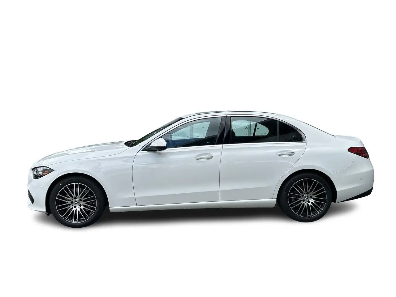 Mercedes-Benz C-Class снимка Mercedes-Benz C-Class