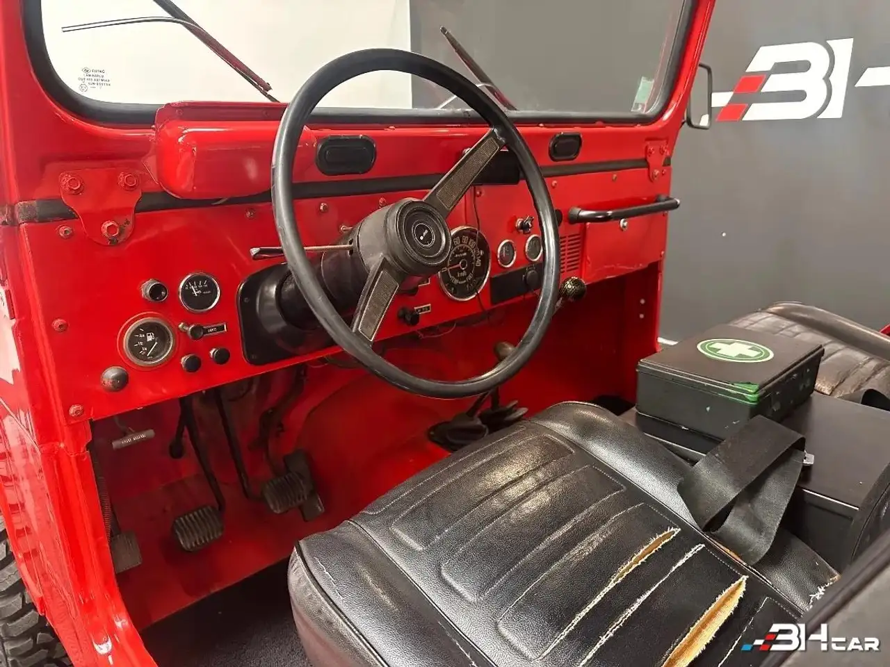 Jeep CJ-5 4.2 6 cylindres – Véhicule de collection – Ex-pompiers, foto 4