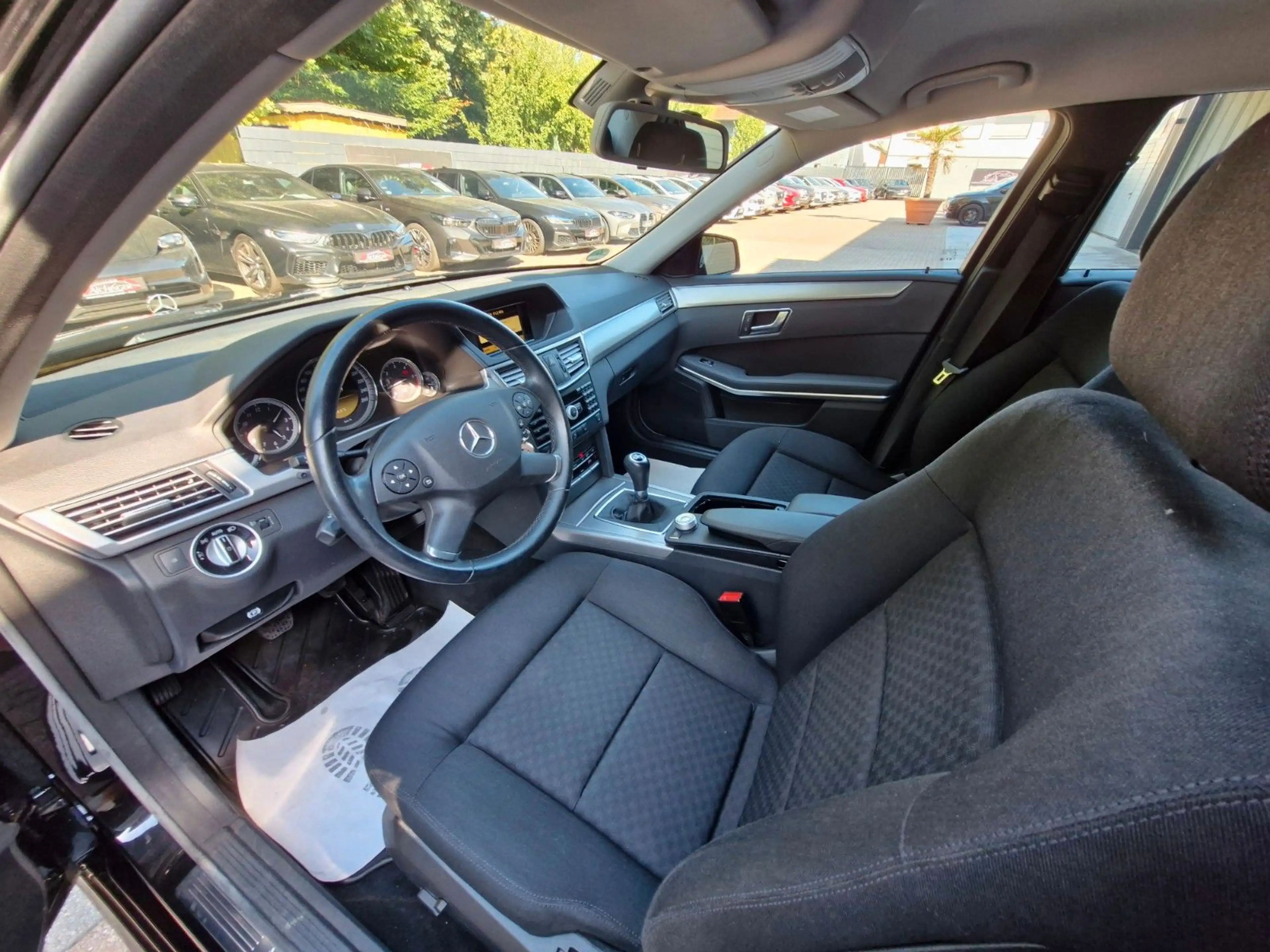 Mercedes-Benz E 200 CDI Facelift 2.Hand 6-Gang 128tkm Tüv Neu — photo 9