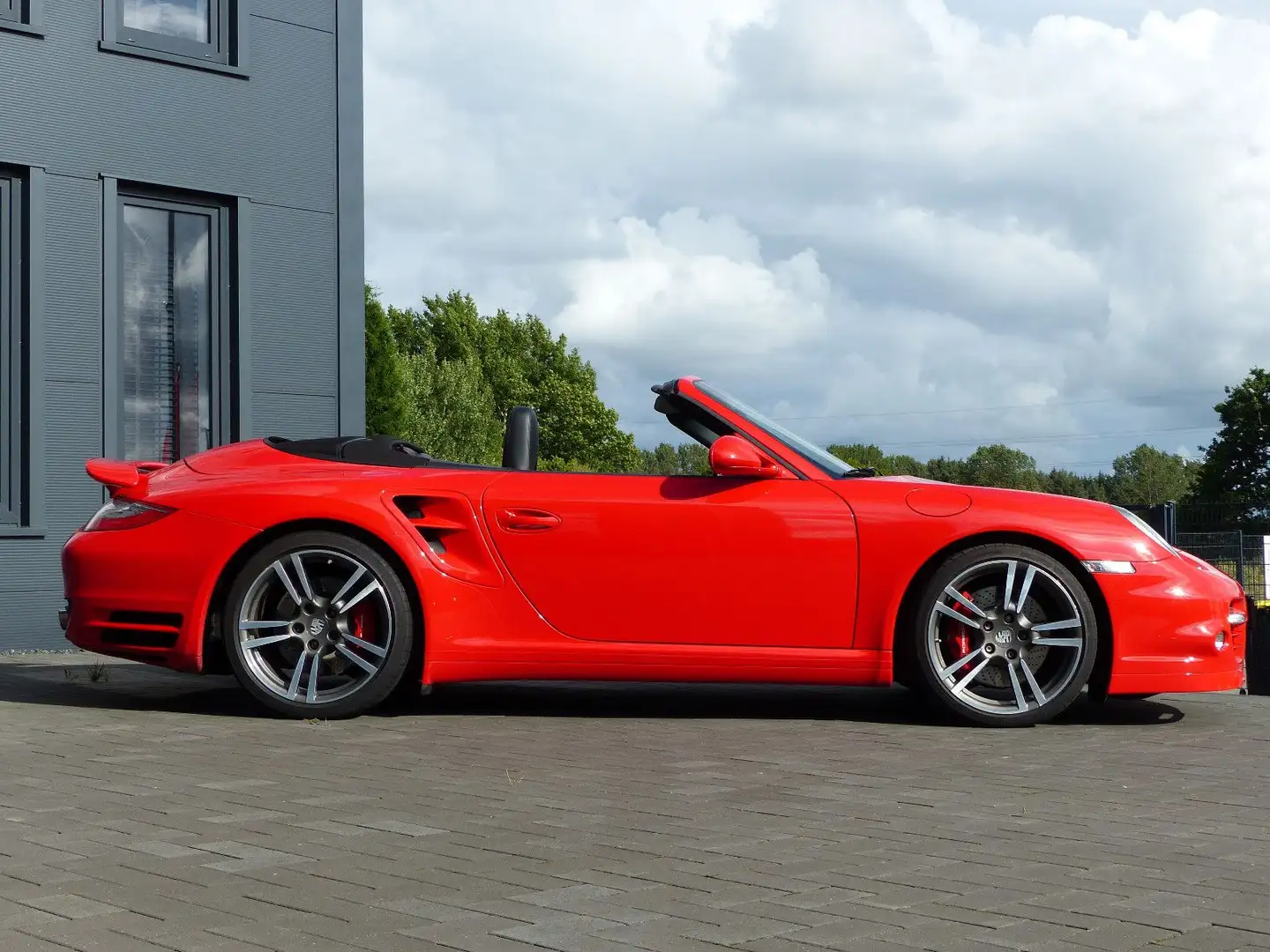 Porsche 997 .2 Turbo Cabriolet Rot - 2