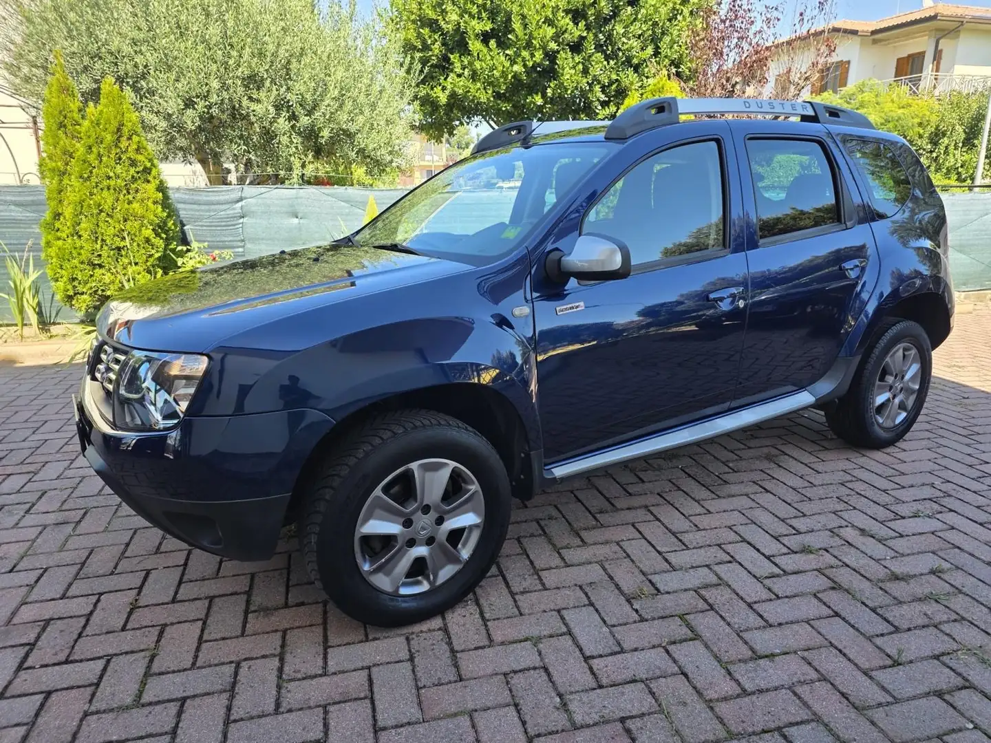 Dacia Duster 1.5 dci Laureate 4x2 110cv - 1