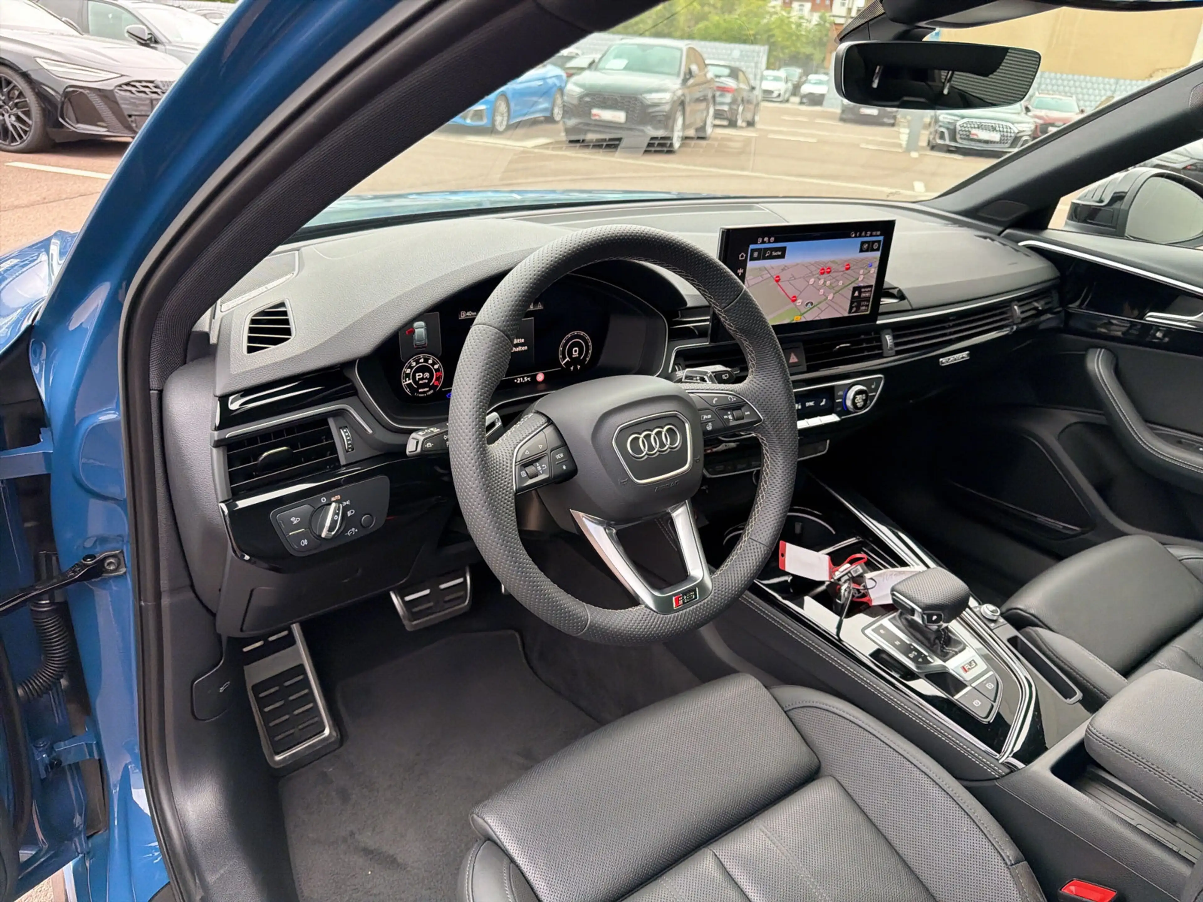 Audi RS4 Avant qu MATRIX PANO B&O RS-AGA AHK — photo 11