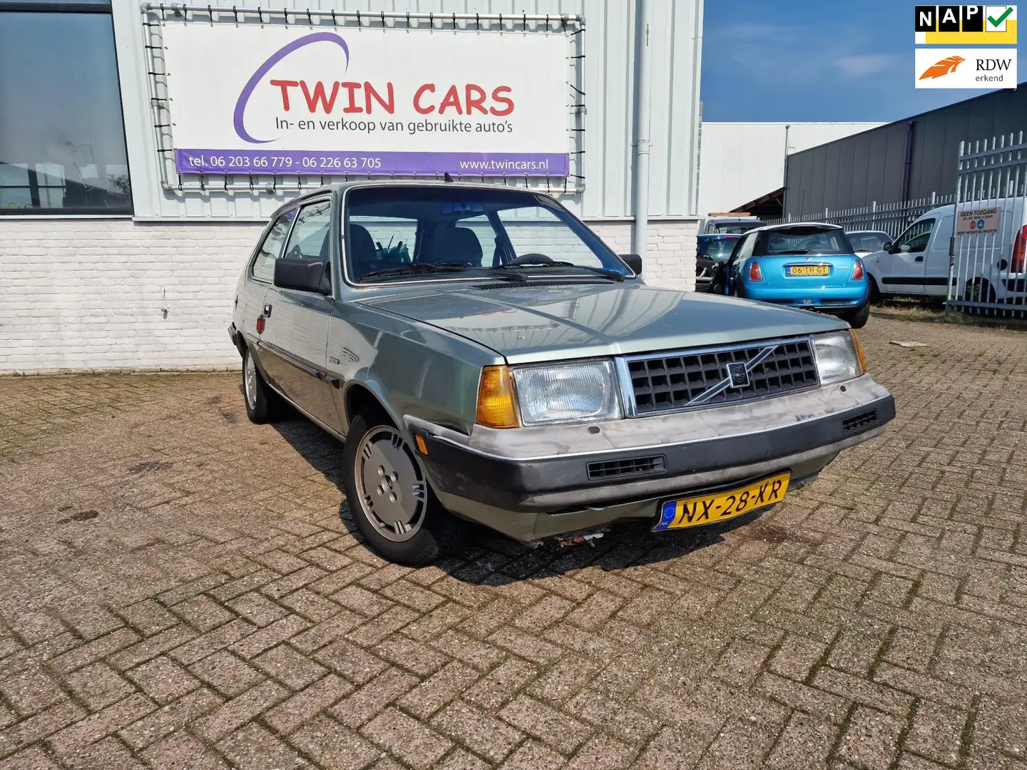 Volvo 340 1.4 GL automaat vool met ónderdelen Verde - 1
