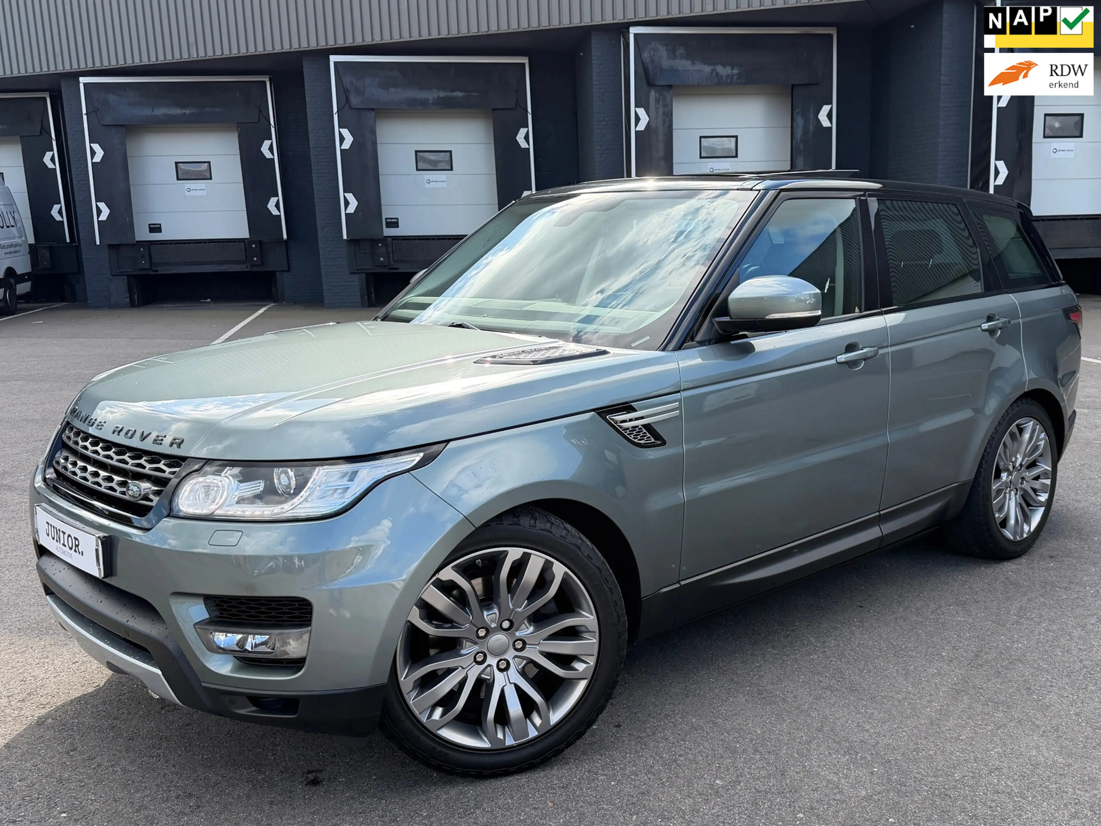 Land Rover Range Rover Sport 3.0 TDV6 HSE Dynamic PANORAMADAK/TREKHAAK/LEDER/CA