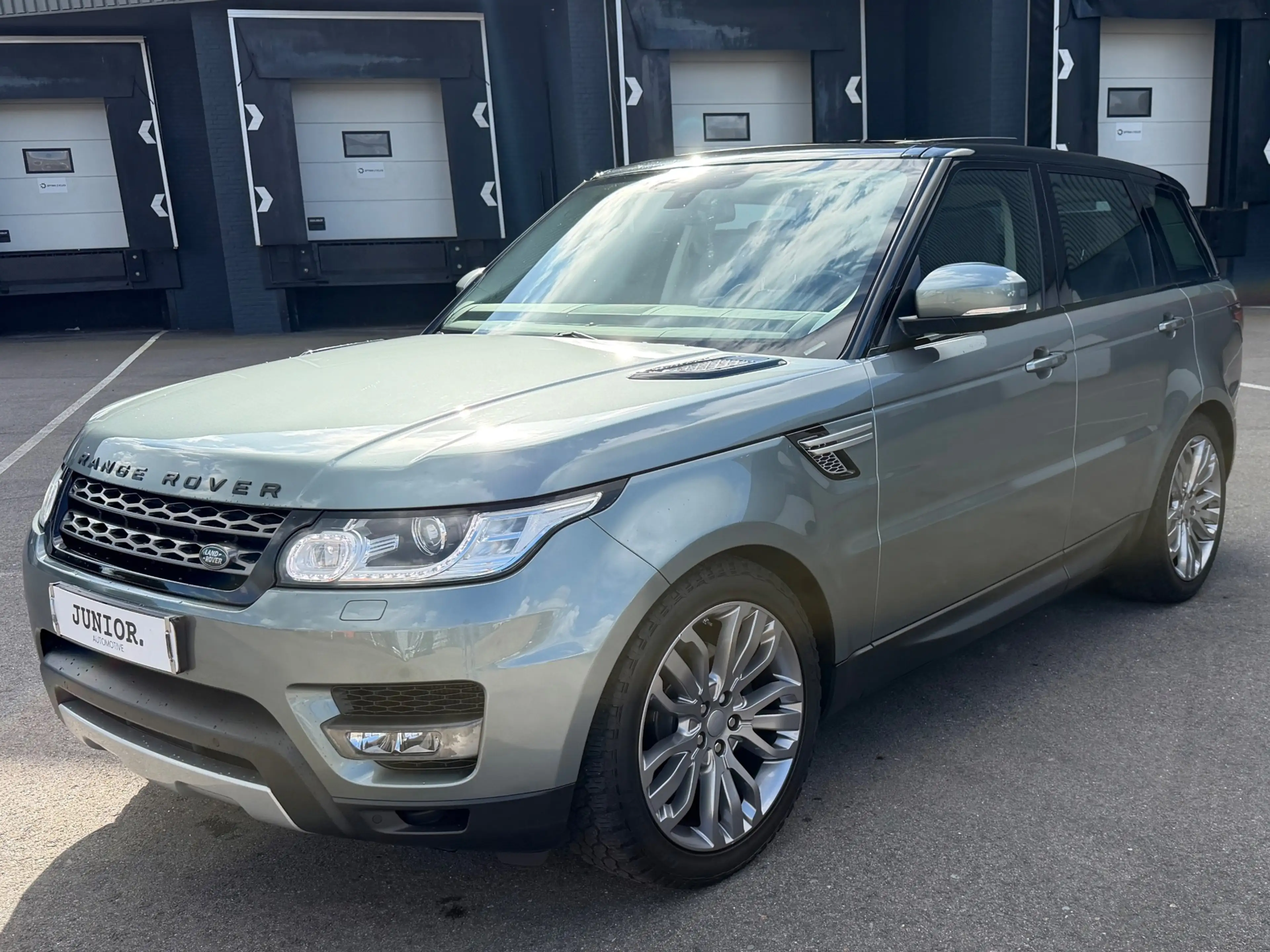 Land Rover Range Rover Sport 3.0 TDV6 HSE Dynamic PANORAMADAK/TREKHAAK/LEDER/CA — photo 2