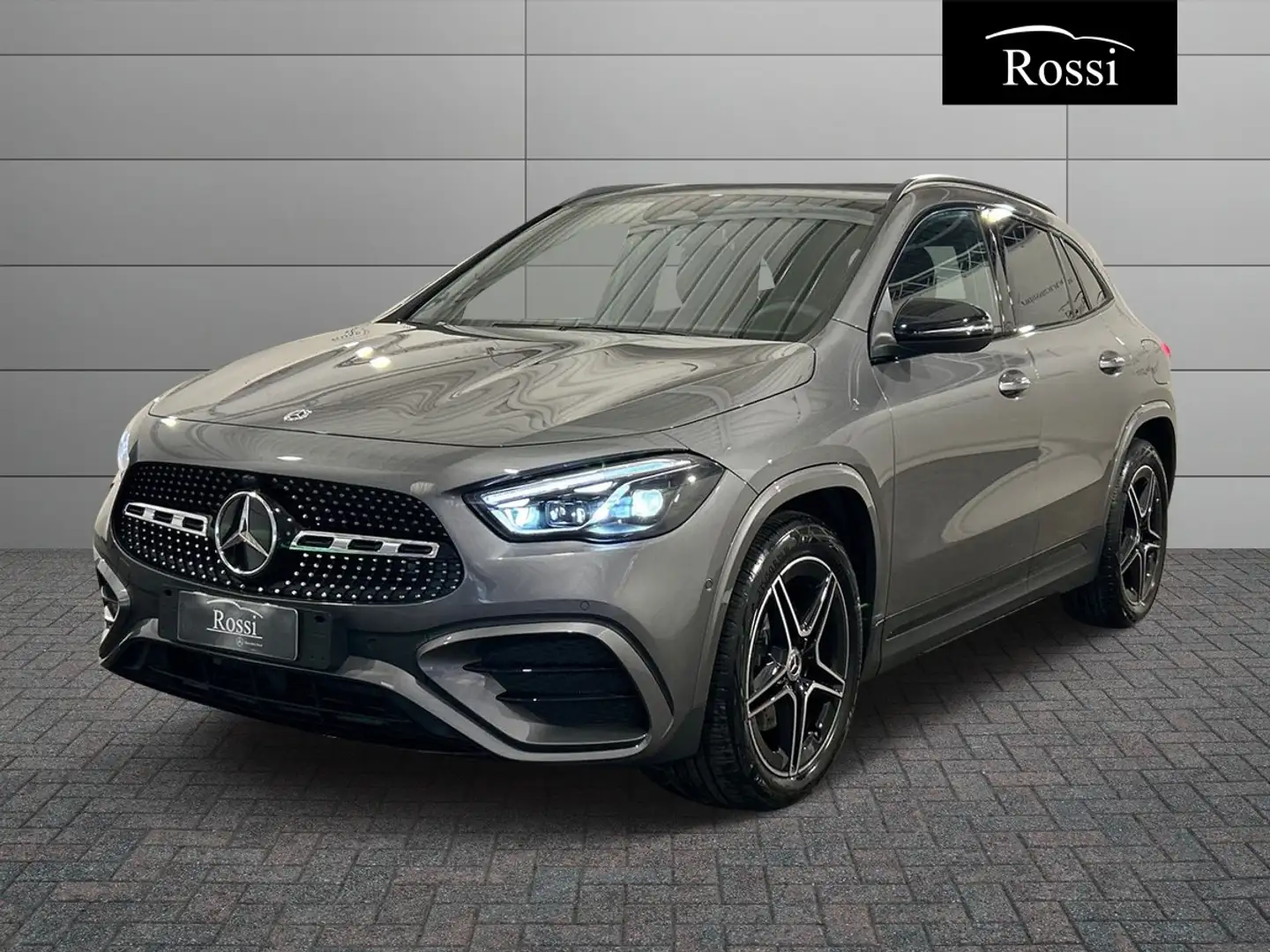 Mercedes-Benz GLA 180 d Automatic Grigio - 1
