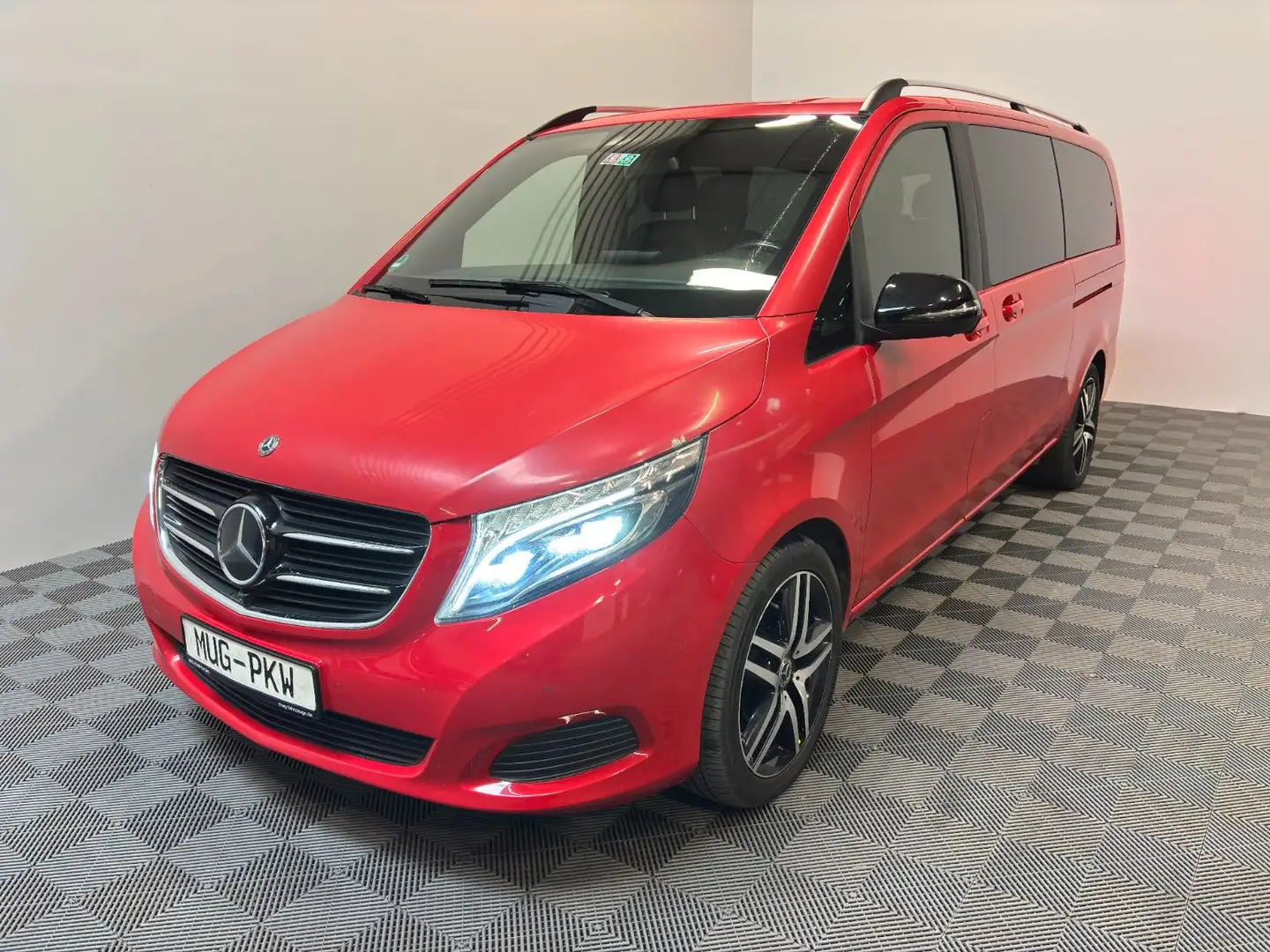 Mercedes-Benz V 250 V250d extralang Avantg. *ACC-AHK-LED-360°* Rot - 1