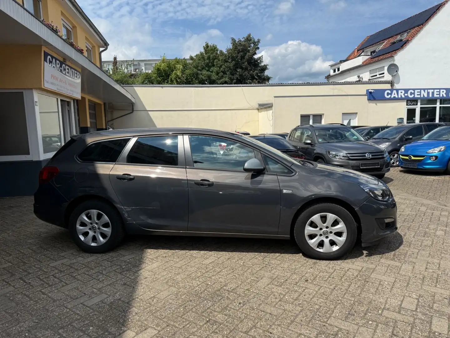 Opel Astra J Sports Tourer Style Grau - 2