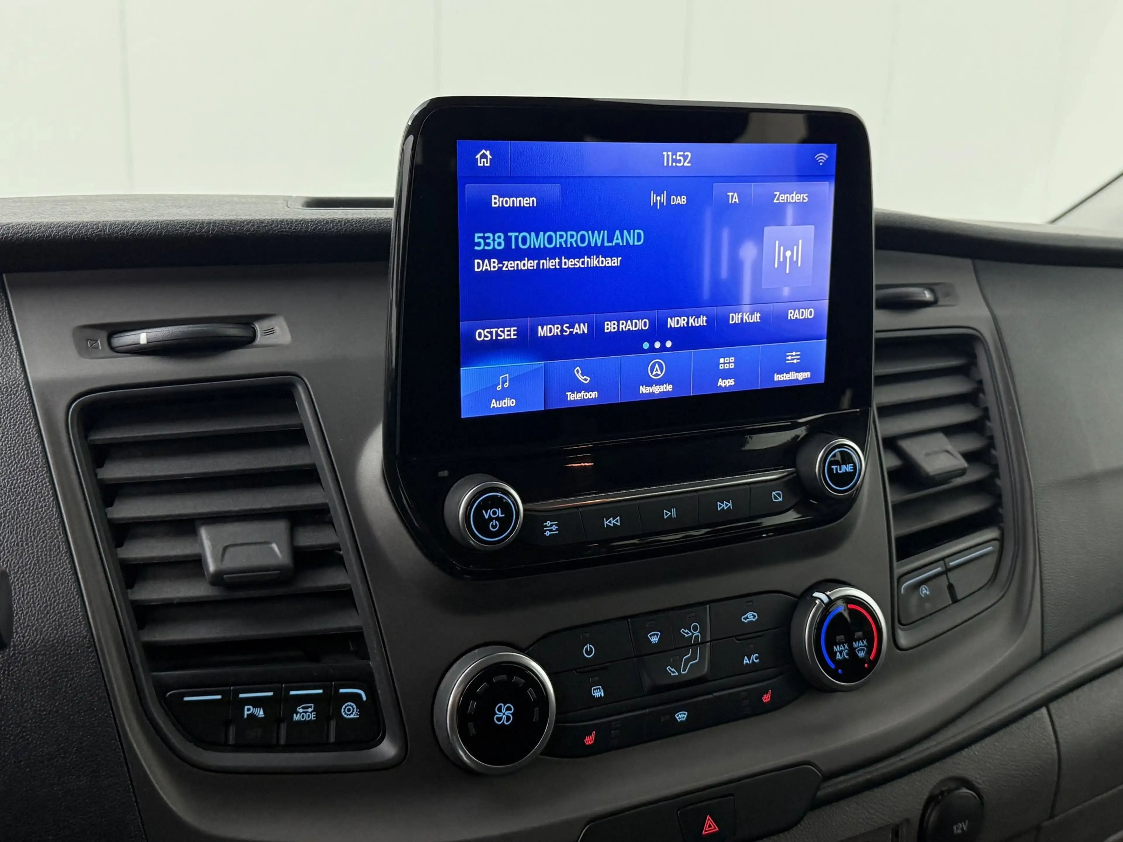 Ford Transit Custom 2.0TDCi 130PK Lang Dubbele Cabine | 6-Persoons | N — photo 18