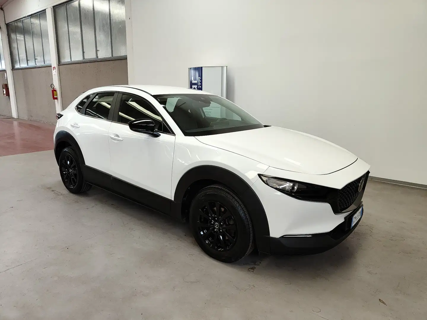 Mazda CX-30 2.0L e-Skyactiv-G 150CV M Hybrid auto Navi FariLED Blanc - 2