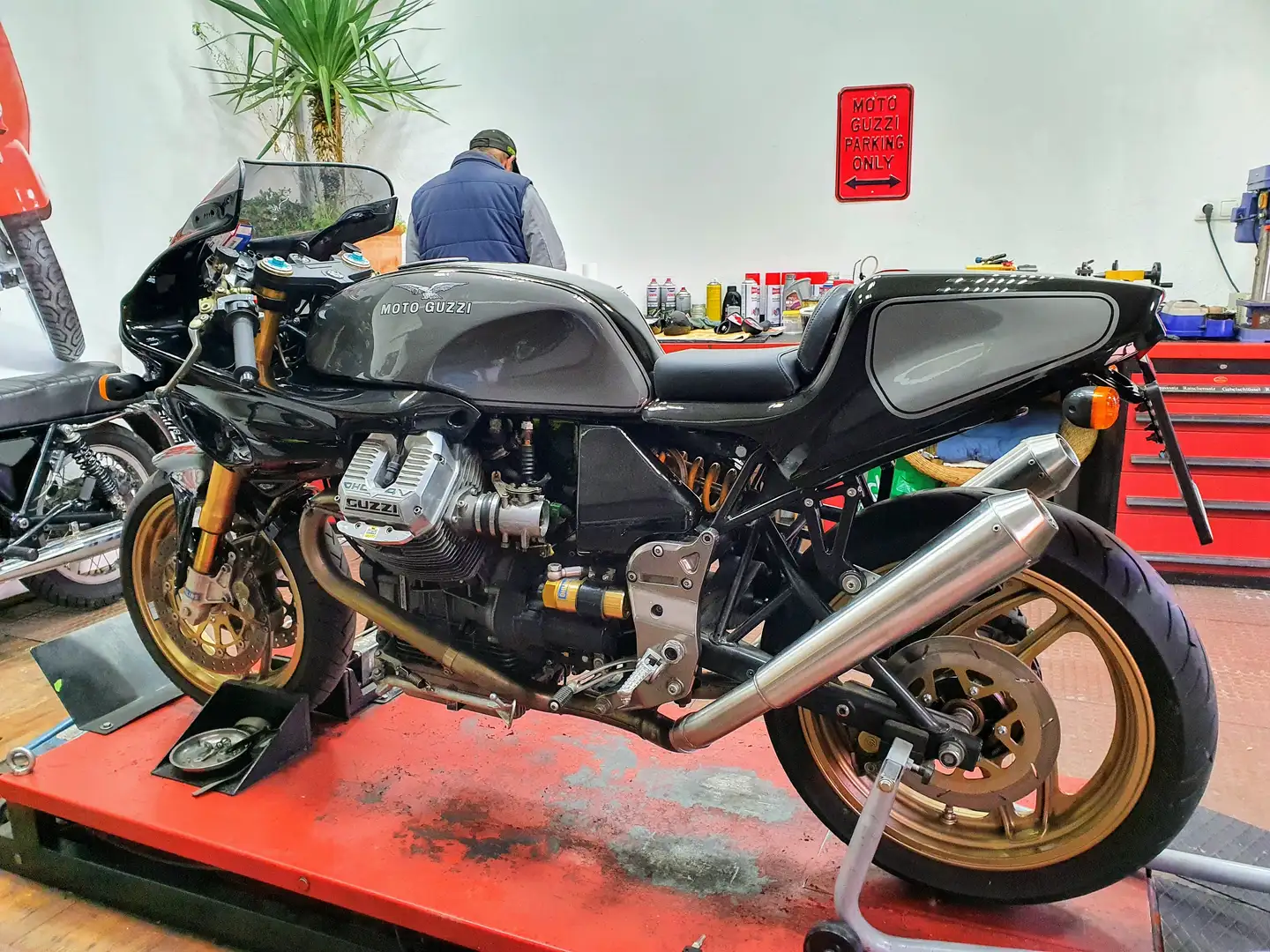 Moto Guzzi Daytona RS V11 Centauro Noir - 2