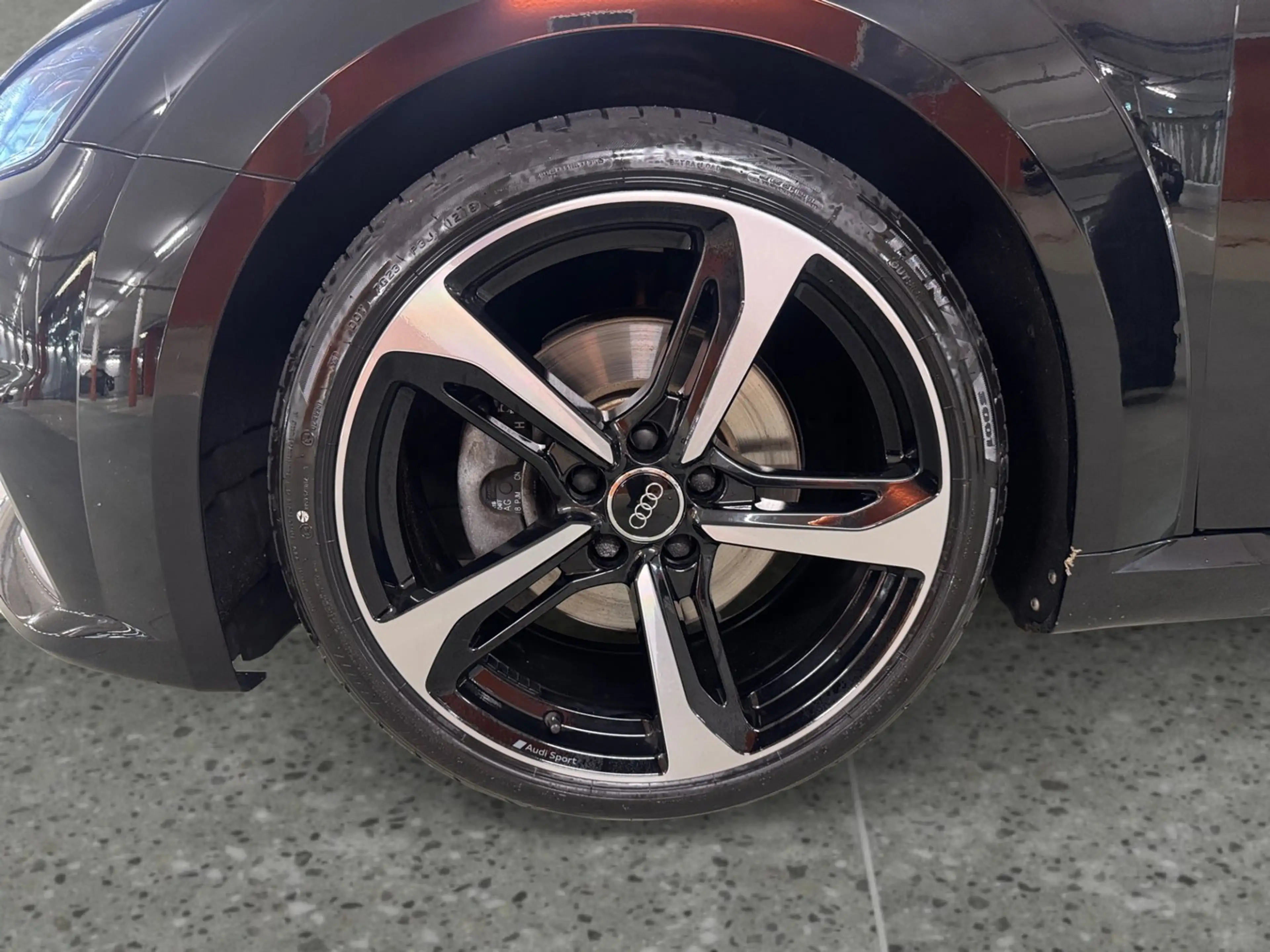 Audi TT 1.8 TFSI — photo 8