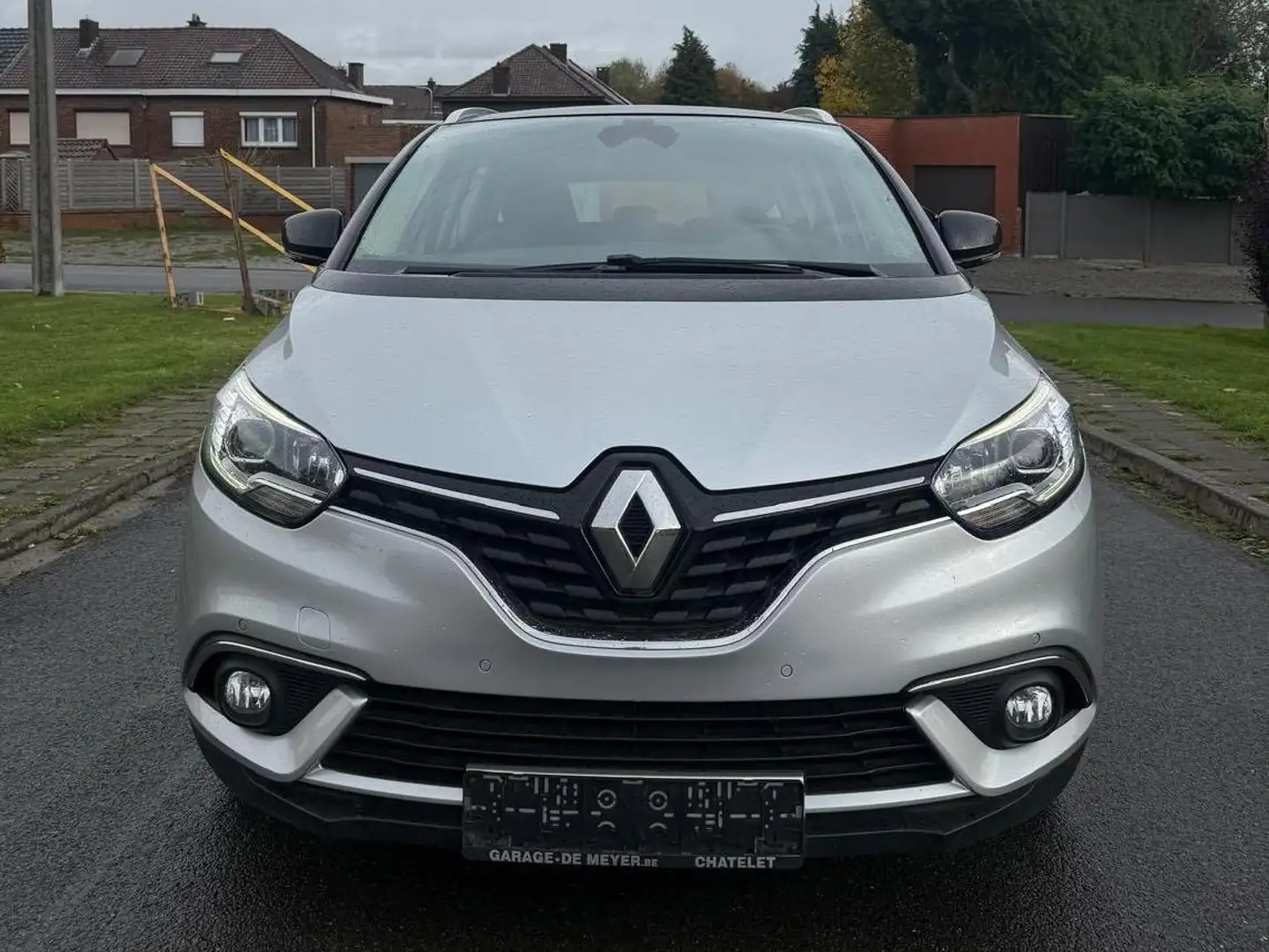 Renault Grand Scenic Grand Scénic 1.5 dCi Energy Initiale Paris EDC Gris - 1