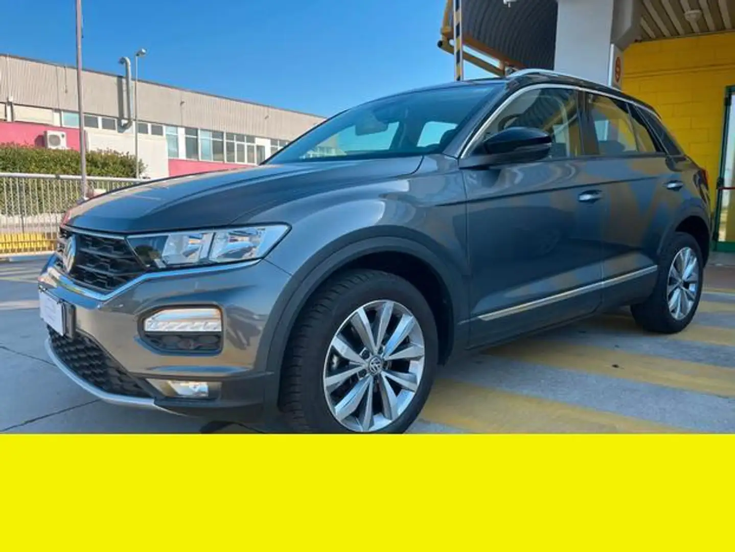 Volkswagen T-Roc - 2