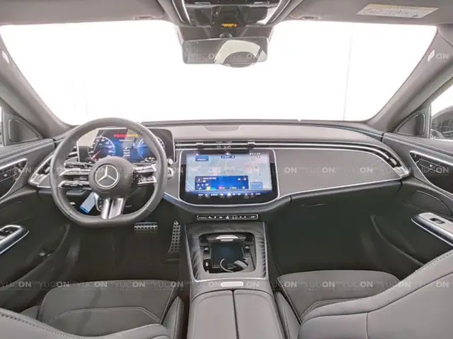 Mercedes-Benz E 300 e AMG LINE DISTRONIC LED HP Ansicht 6