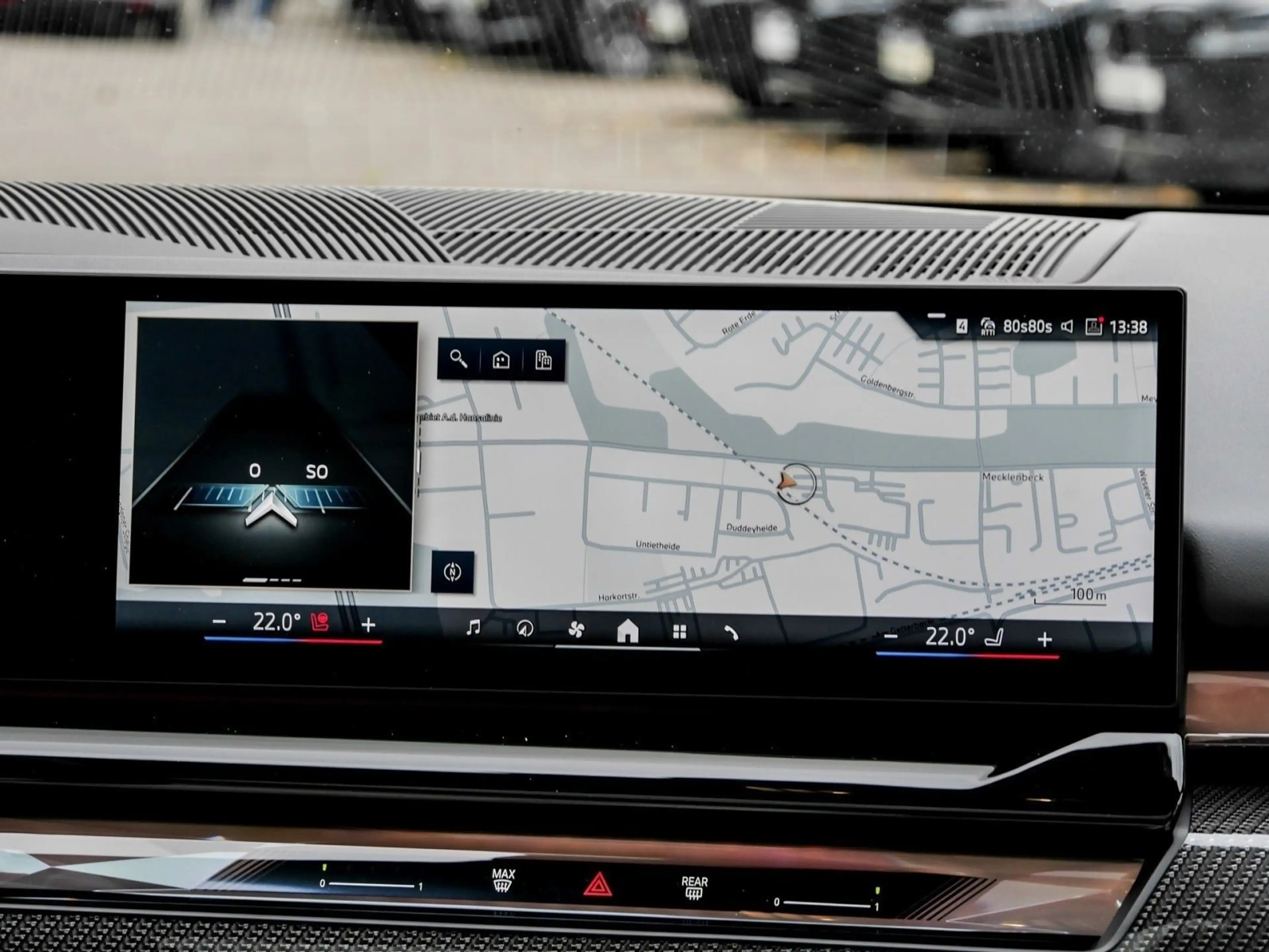 BMW 550 e xDrive M Sport Pro PANO AHK LED Sitzlüftg. — photo 7