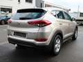 Hyundai TUCSON 1.7 CRDi 2WD+GPS+CAMERA+SIEGES CHAUFFANTS Gris - thumbnail 7