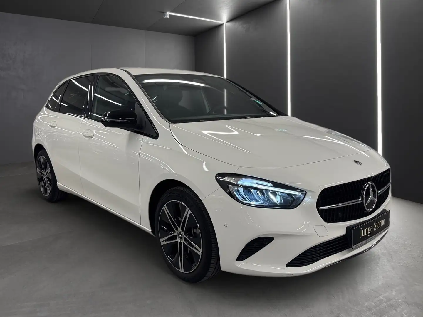 Mercedes-Benz B 250 e Progress*Night*Totwink*Kam*LED*CarPlay* Biały - 2