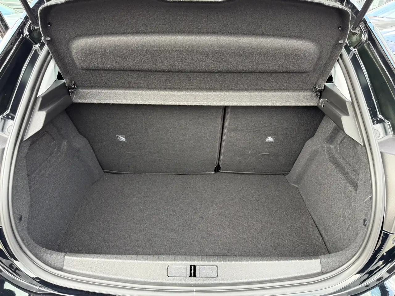 Opel Corsa 1.2i 75PK BLUETOOTH PARKEERSENSOREN DAB AIRCO 14
