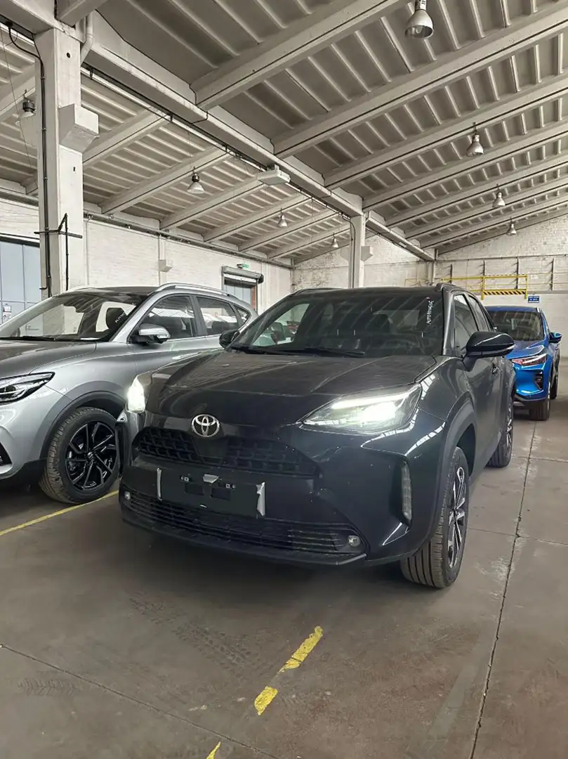 Toyota Yaris Cross 1.5 Hybrid 116 CV 5p. E-CVT Team Deutschland Nero - 1