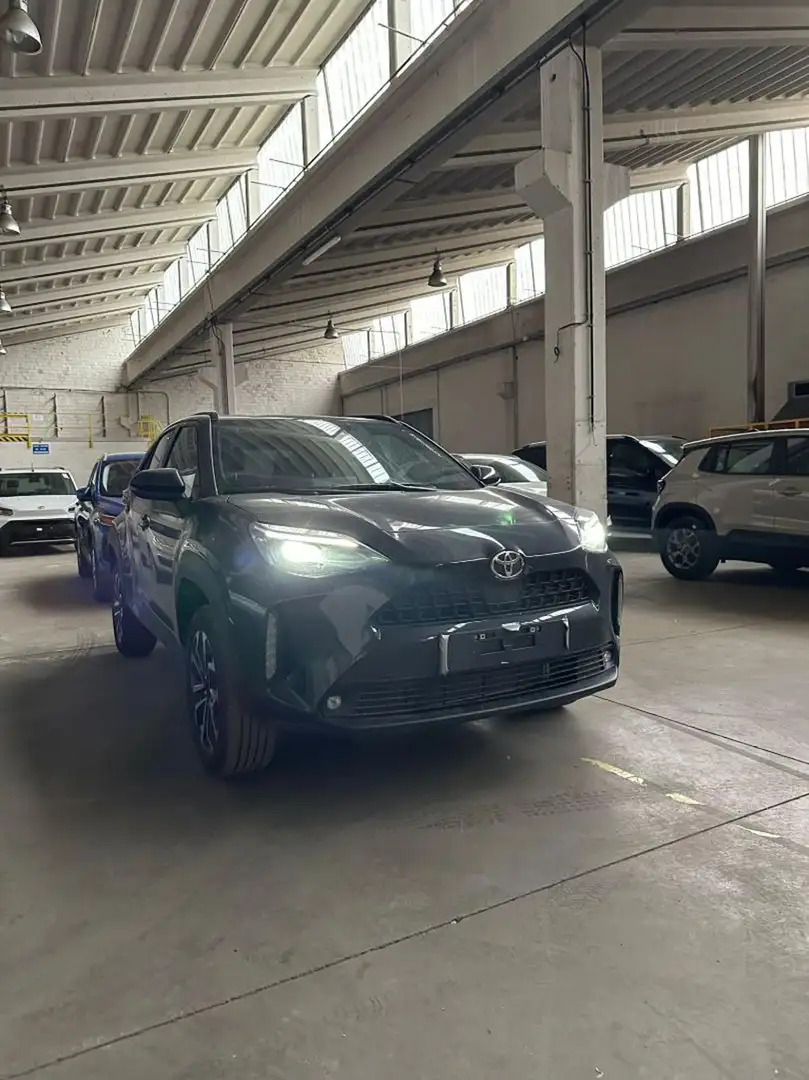 Toyota Yaris Cross 1.5 Hybrid 116 CV 5p. E-CVT Team Deutschland Nero - 2