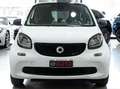 smart forTwo 1.0 YOUNGSTER 71 CV TWINAMIC AUTO NAVI PELLE FULL Bianco - thumbnail 2