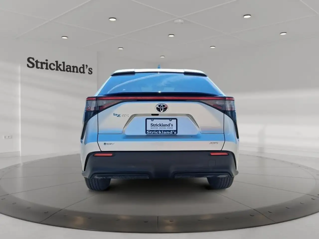 Toyota bZ снимка Toyota bZ