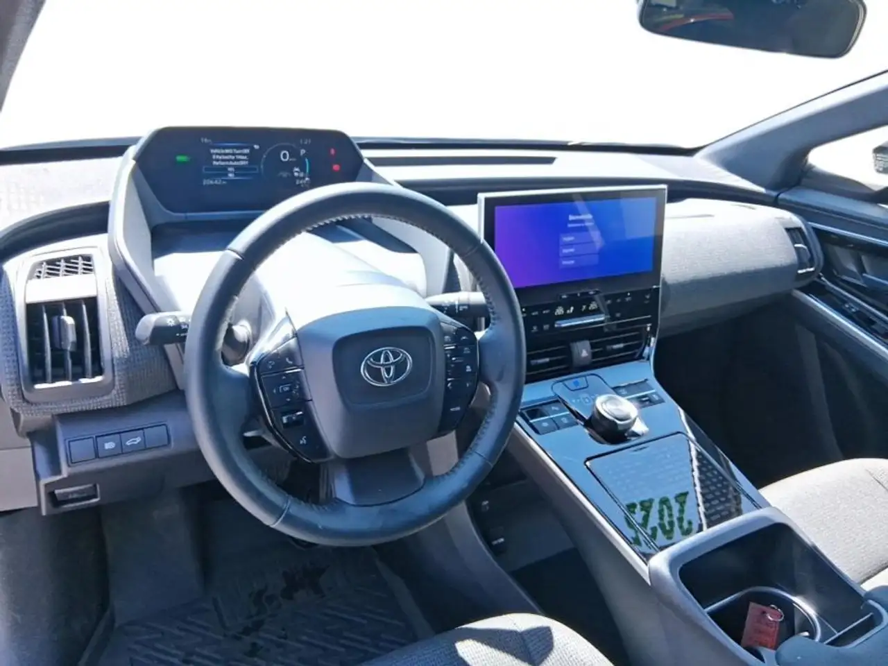 Toyota bZ снимка Toyota bZ