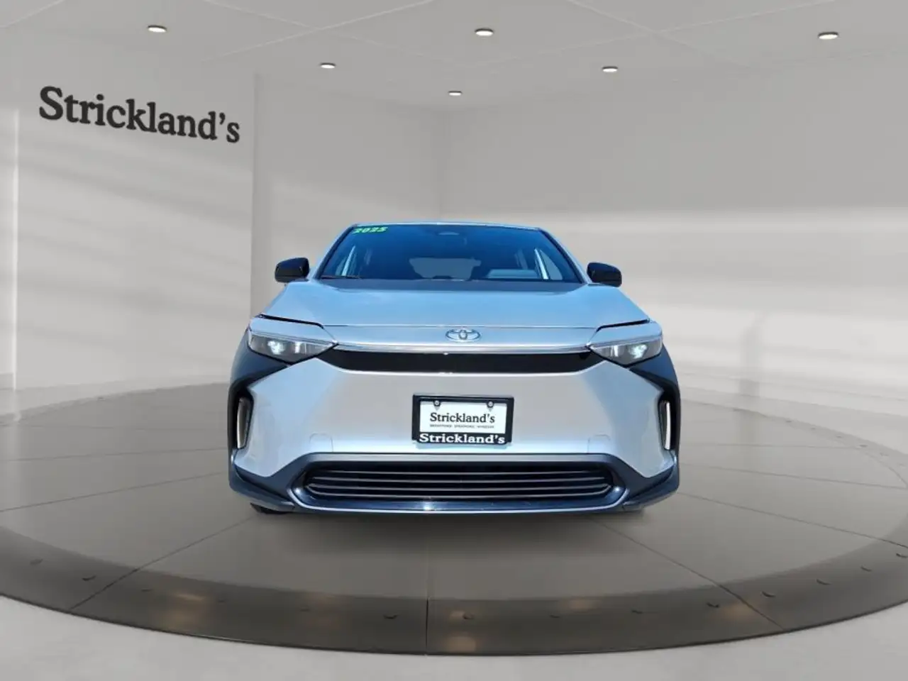 Toyota bZ снимка Toyota bZ