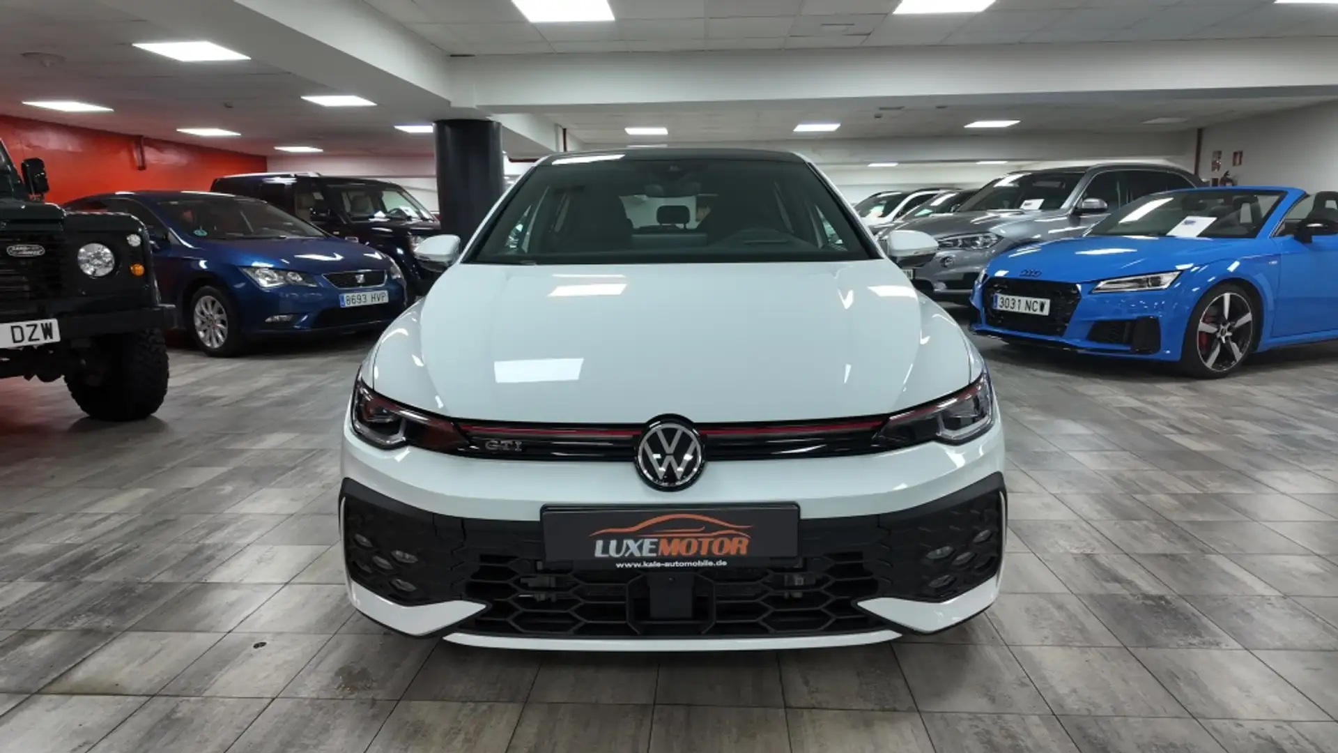 Volkswagen Golf GTI 2.0 TSI DSG 195kW Bianco - 2