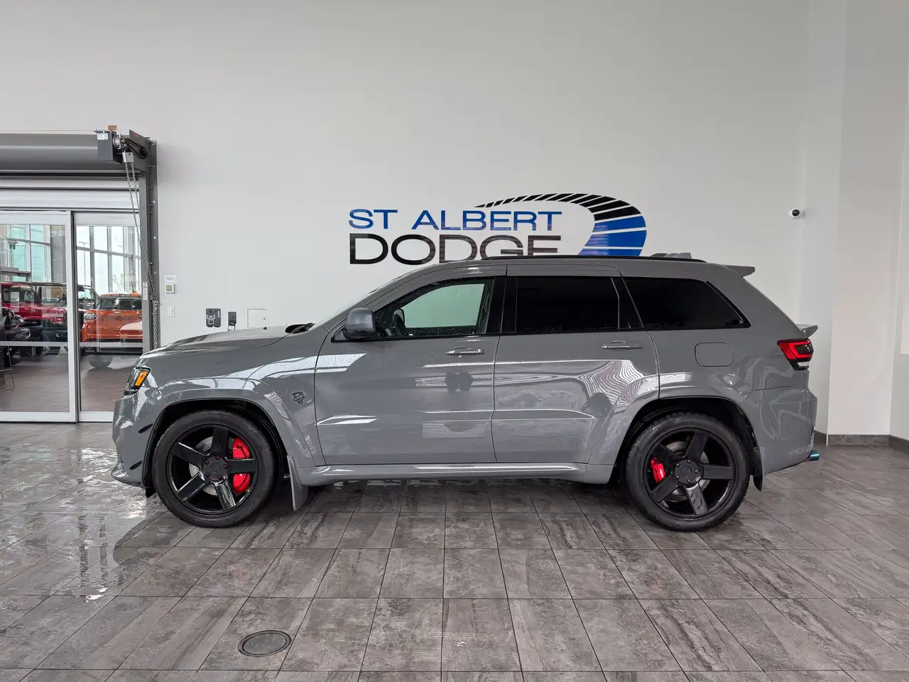 Jeep Grand Cherokee снимка Jeep Grand Cherokee