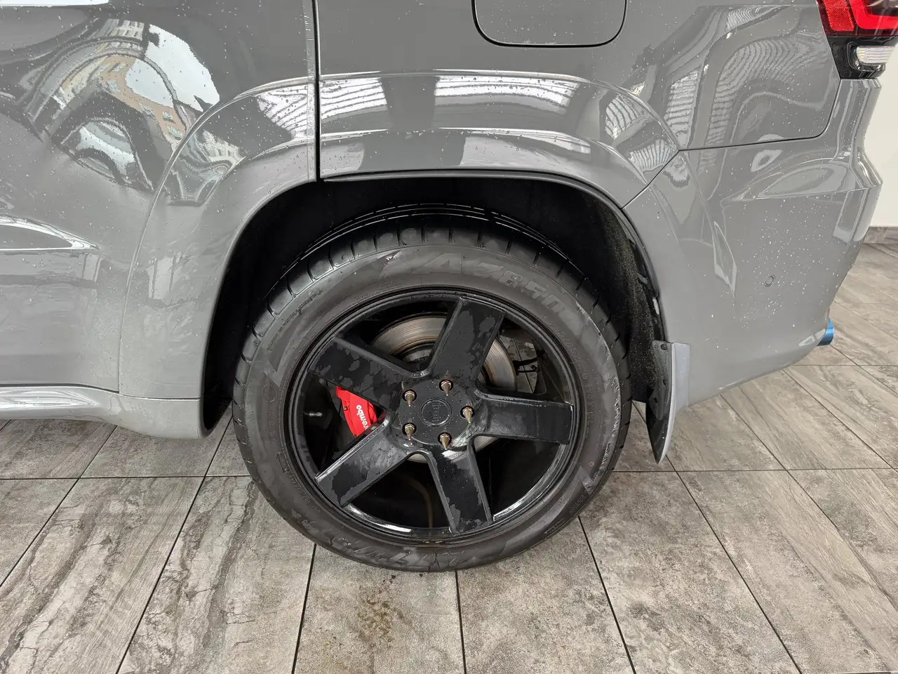Jeep Grand Cherokee снимка Jeep Grand Cherokee