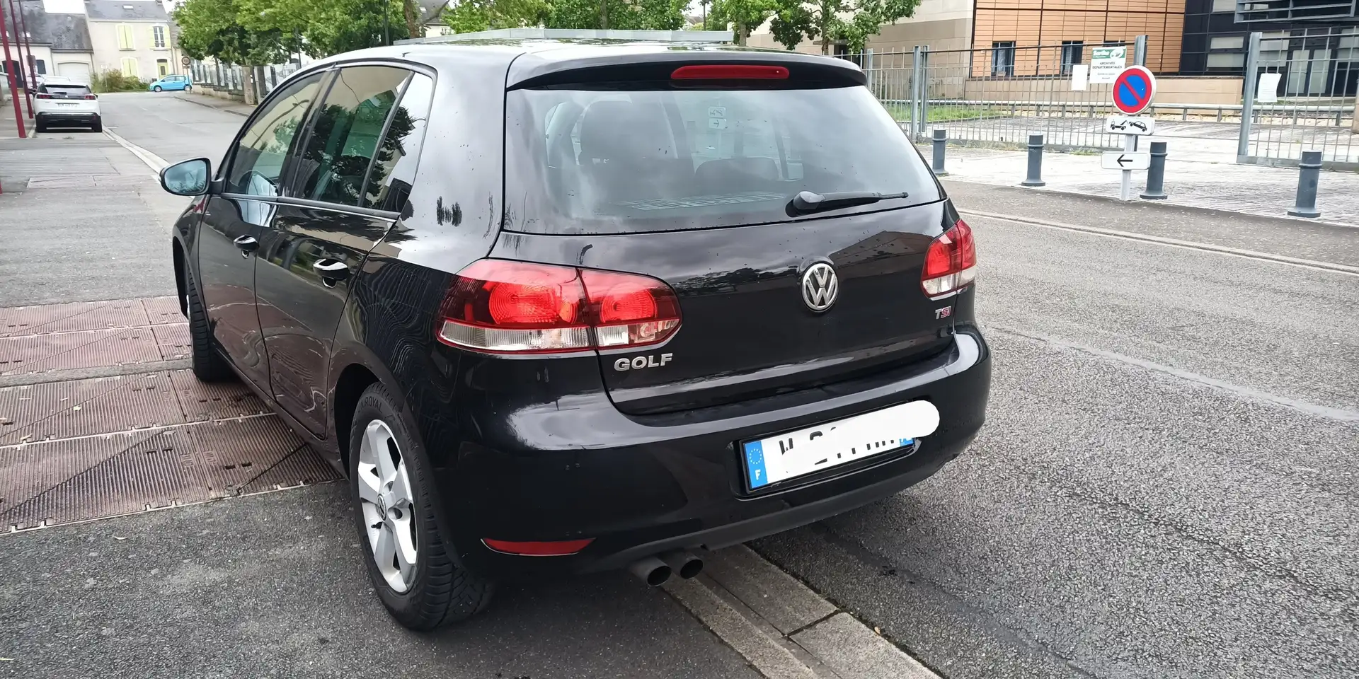Volkswagen Golf Golf 1.4 TSI 160 Confortline DSG7 - 2