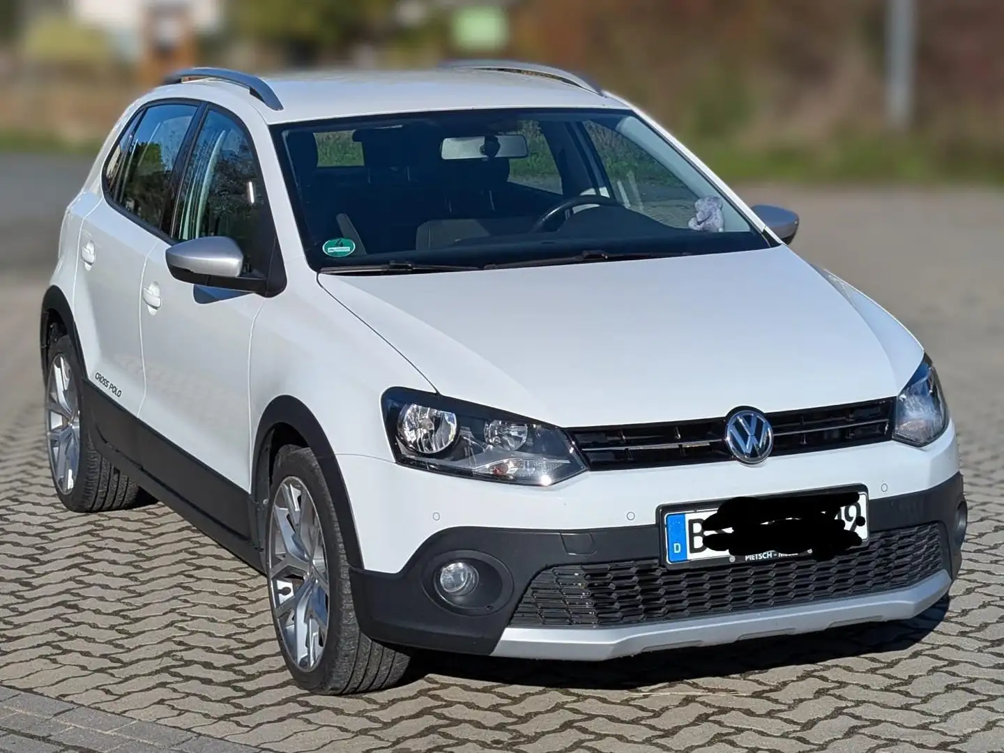 Volkswagen Polo Cross Polo V  5-Türer 1.2 TSI - 2