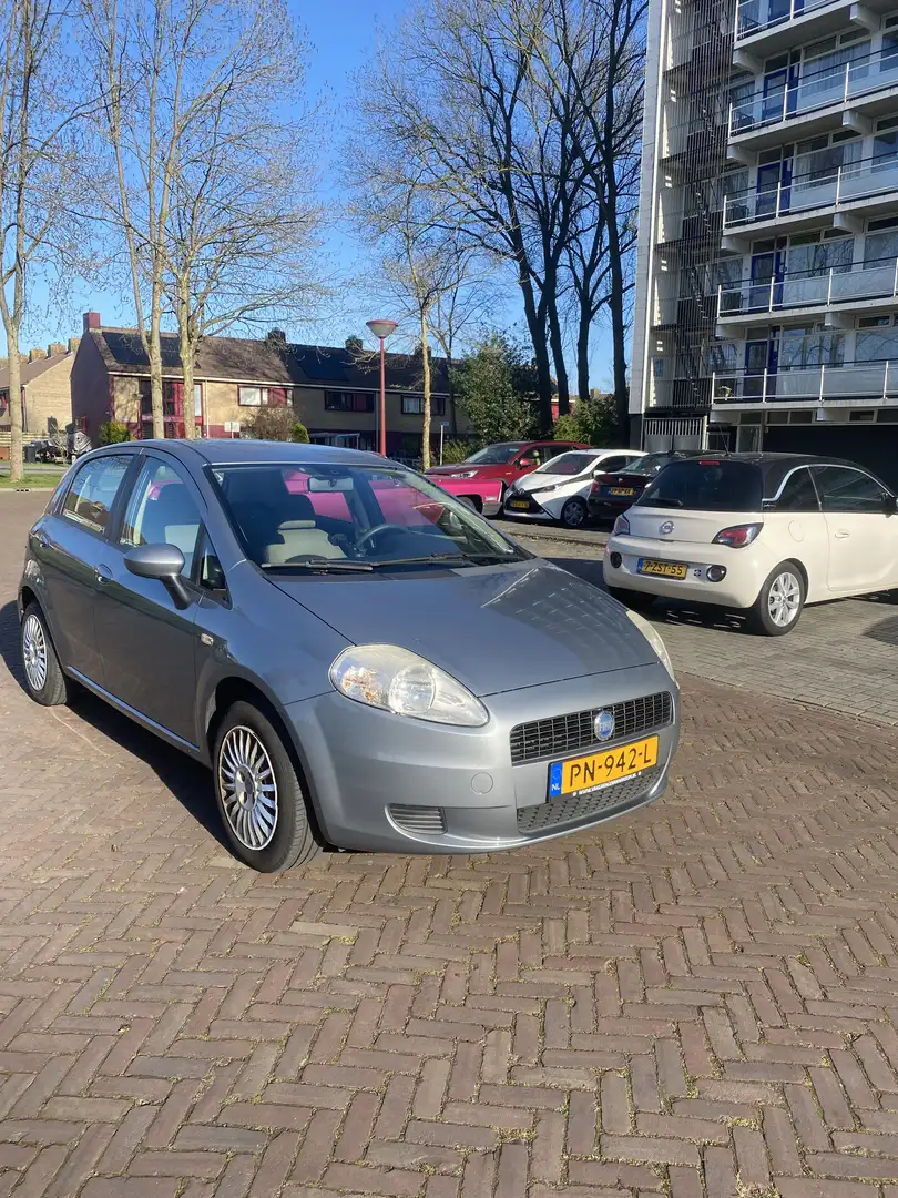 Fiat Punto 1.4 Active Grigio - 1