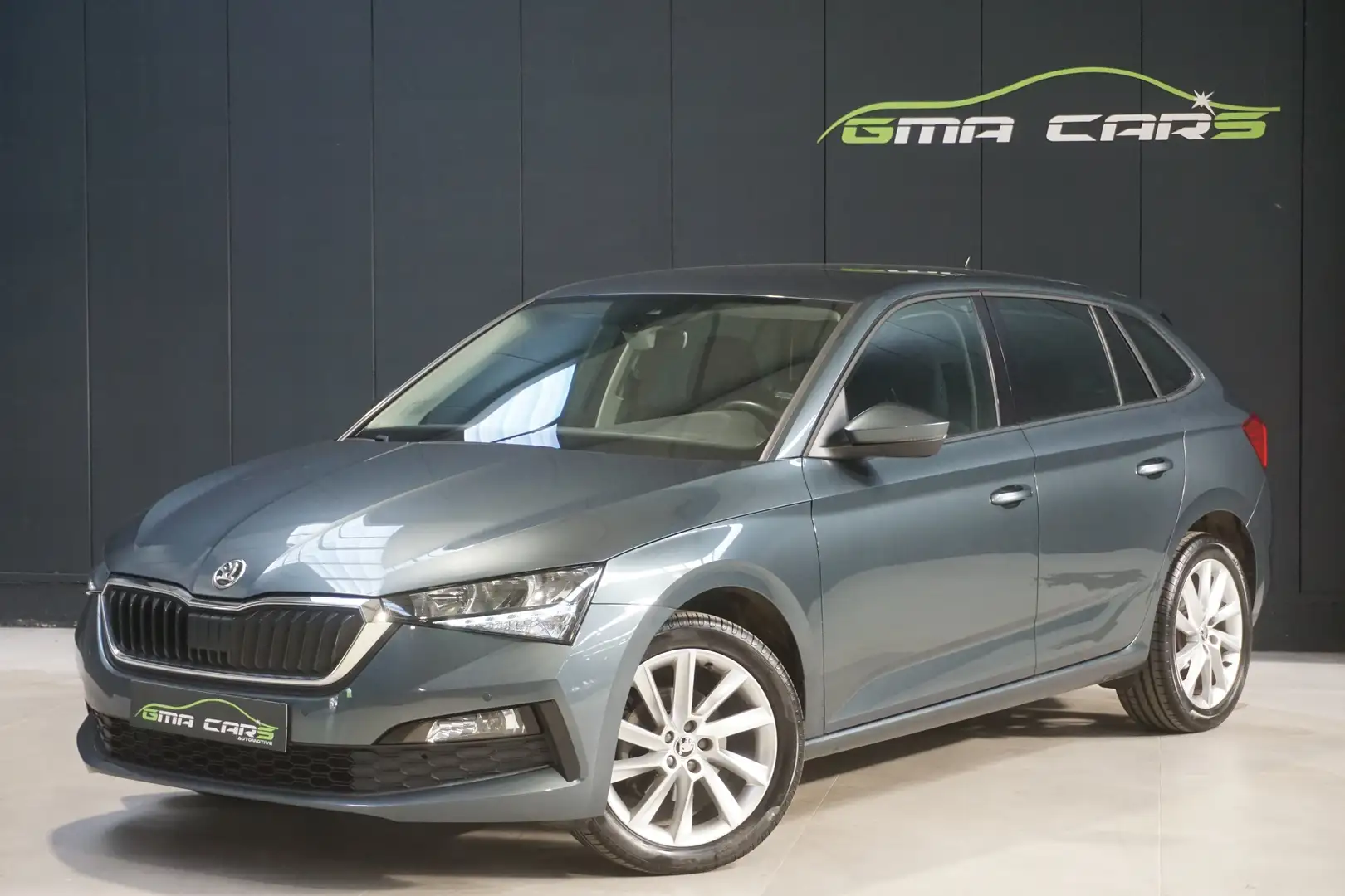 Skoda Scala 1.0 TSI Benzine Automaat-Multimedia-PDC-Garantie Grijs - 1