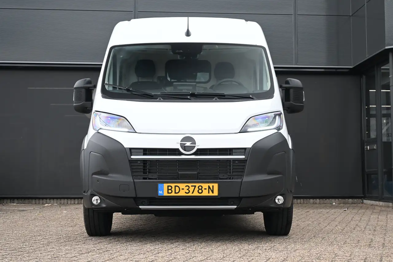 Opel Movano-e 2026