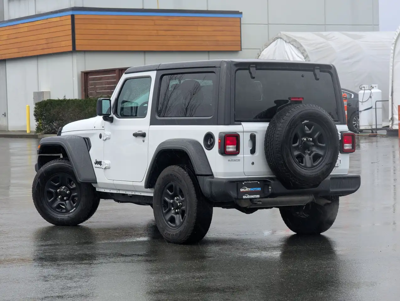 Jeep Wrangler снимка Jeep Wrangler