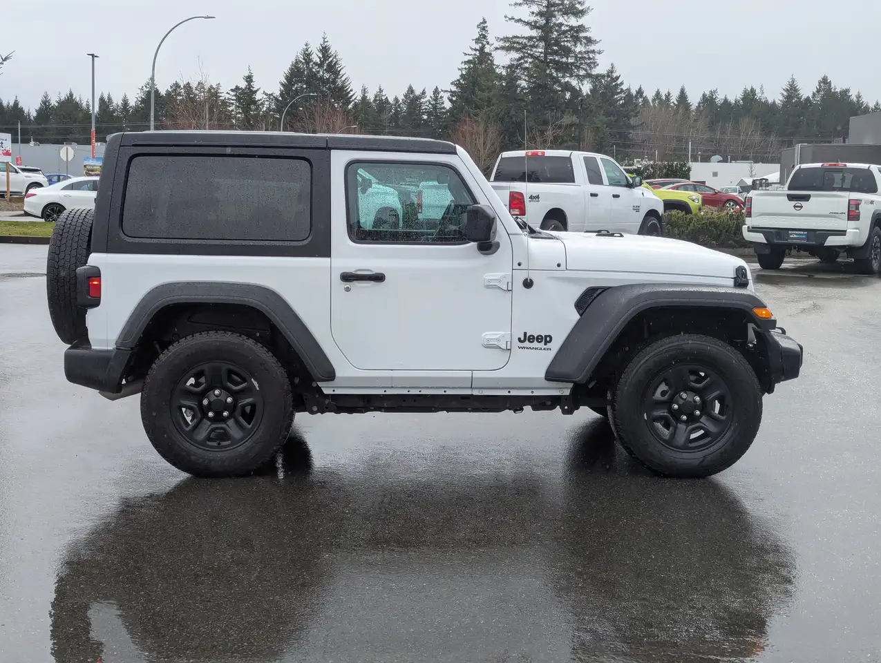 Jeep Wrangler снимка Jeep Wrangler