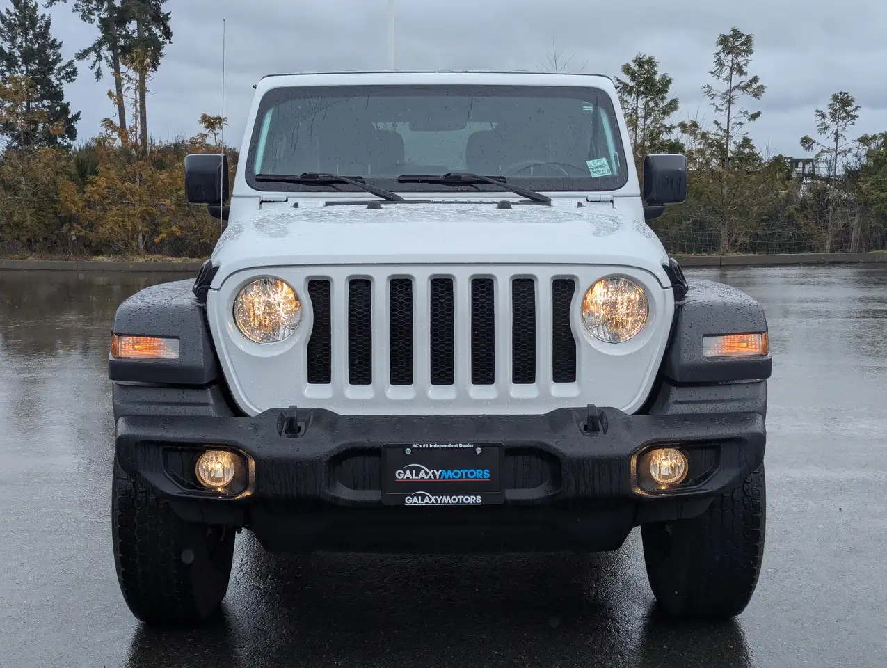 Jeep Wrangler снимка Jeep Wrangler