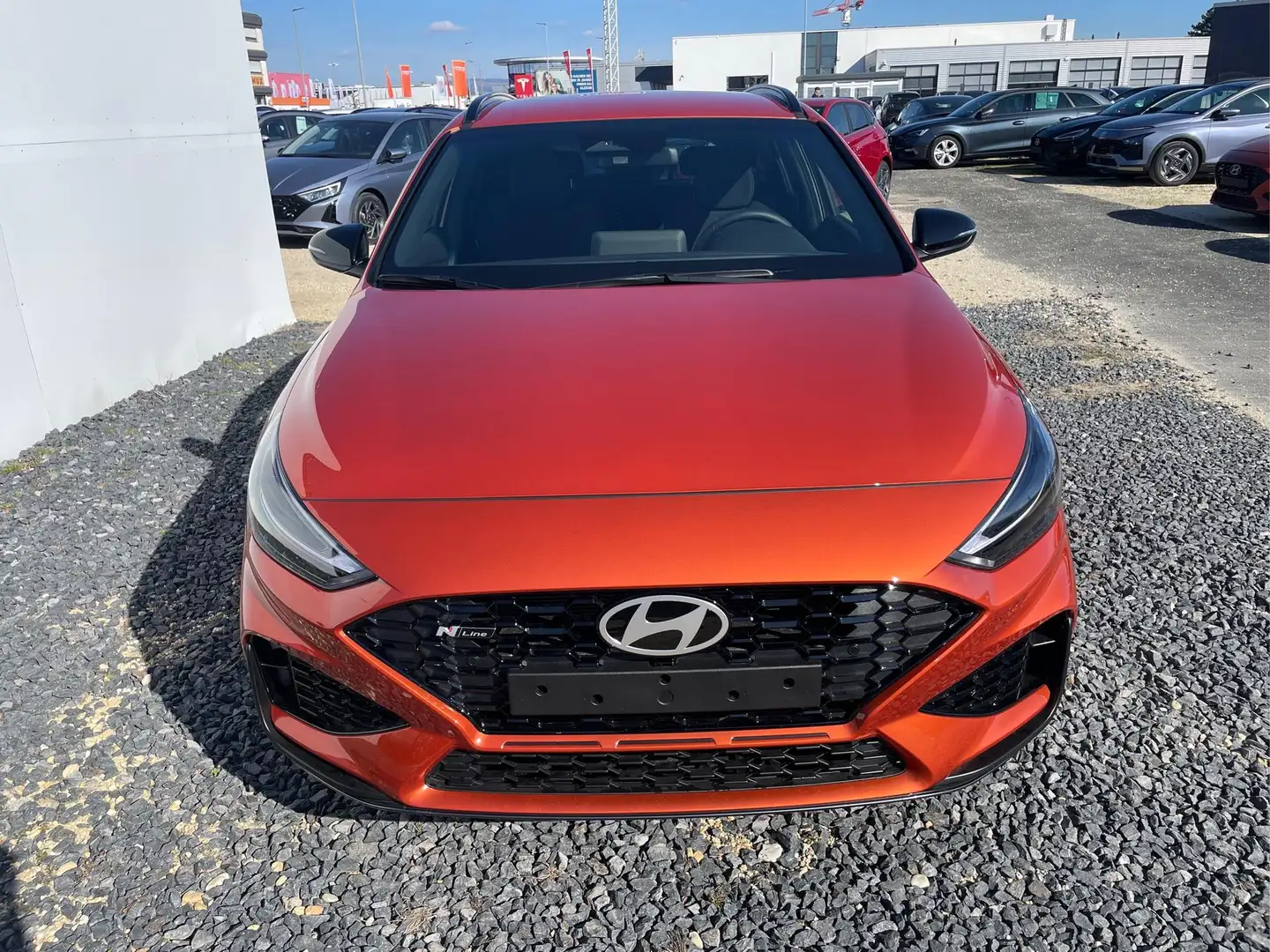 Hyundai i30 Kombi PREMIUM N-LINE SHZ NAVI PDC RFK 1.5 MPI 7... Portocaliu - 2