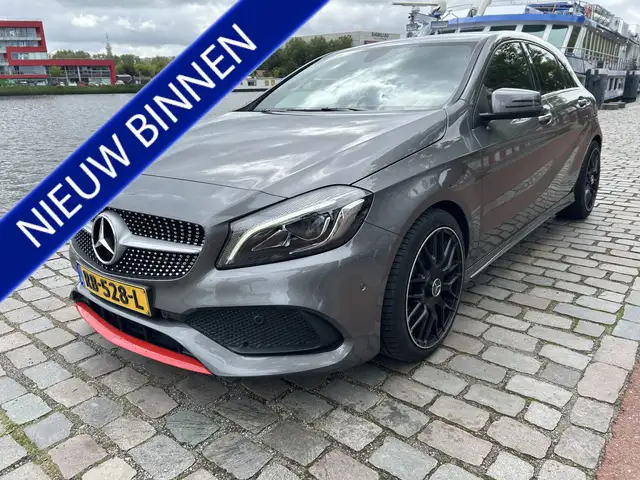 Mercedes-Benz A 180