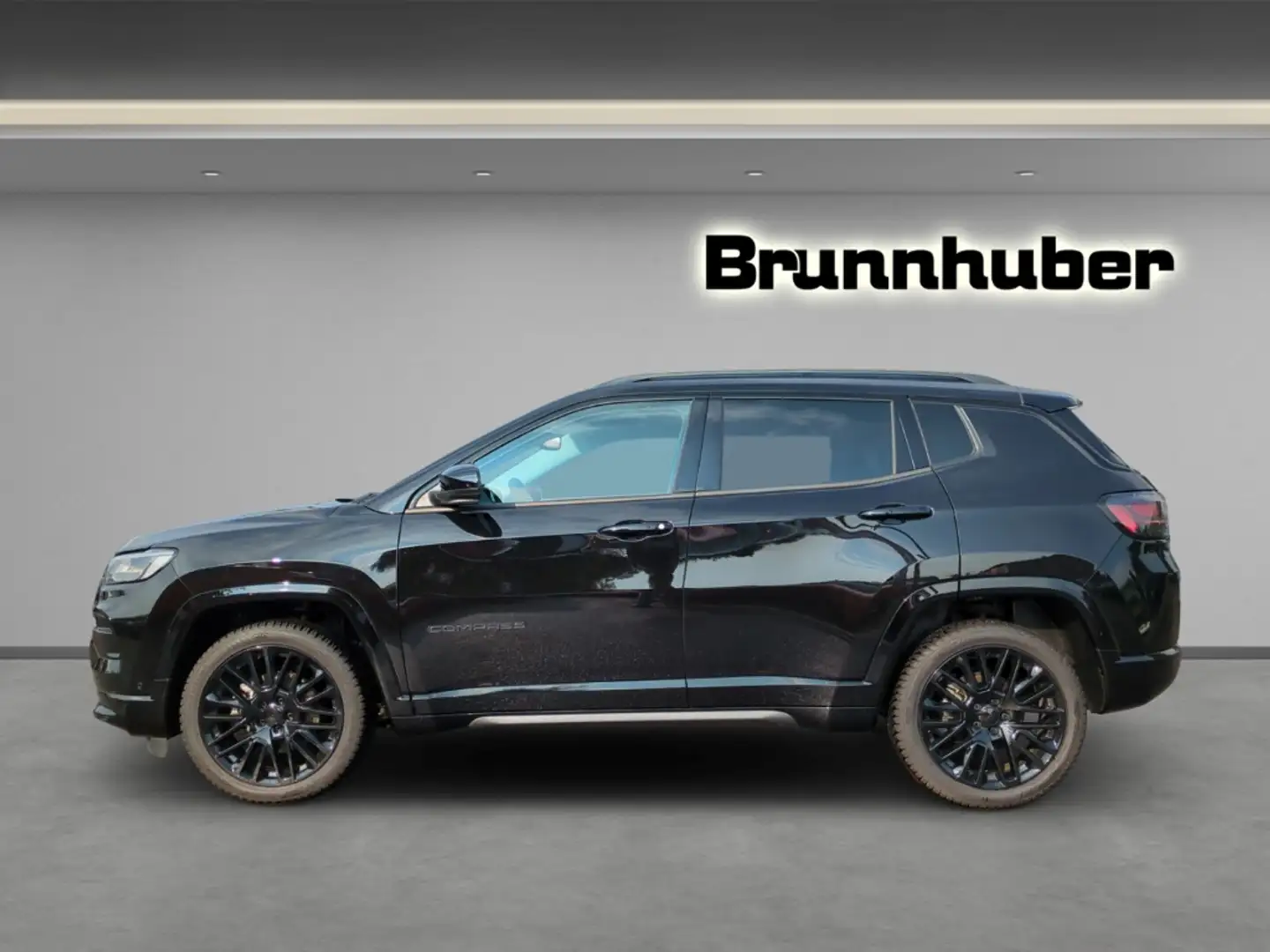 Jeep Compass S Mild-Hybrid FWD 1.5 MultiAir EU6d e-Hybrid MY23 Schwarz - 2