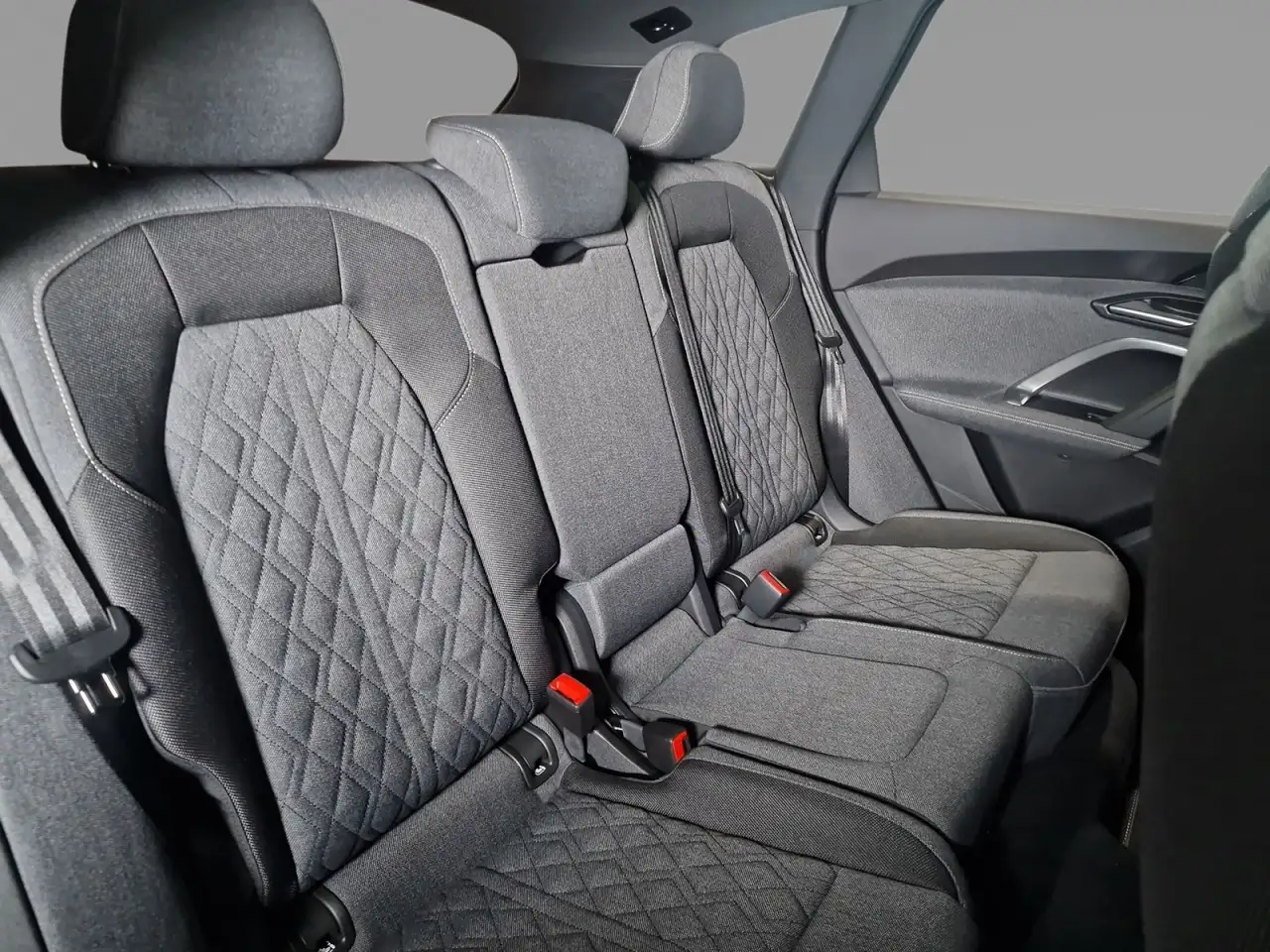 Audi Q5 TDI quattro S-line Navi-High Parkassistent+ Klima 8