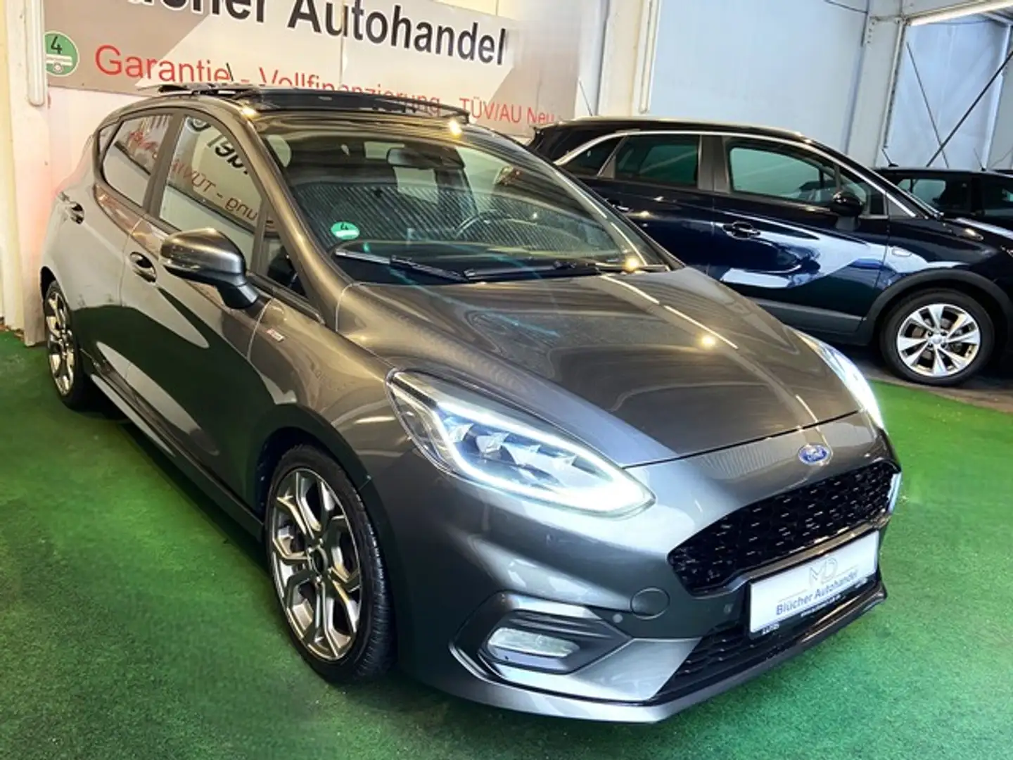 Ford Fiesta ST-Line Sonderedition Automatik Panoram Panoram Sc Grau - 2