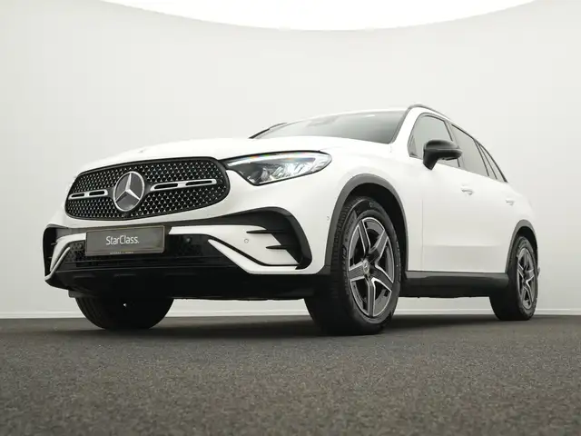 Mercedes-Benz 300 view 10