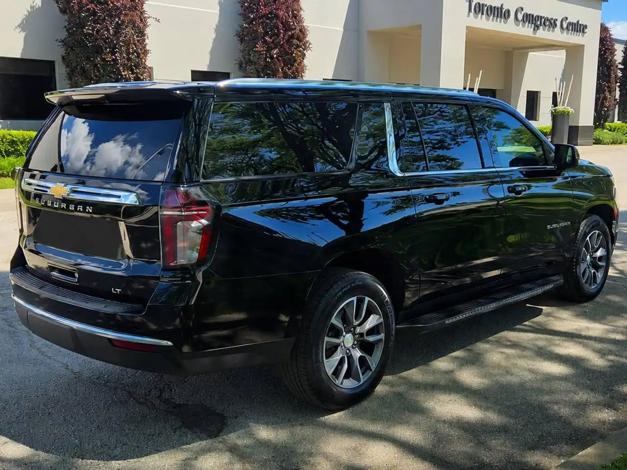 Chevrolet Suburban снимка Chevrolet Suburban