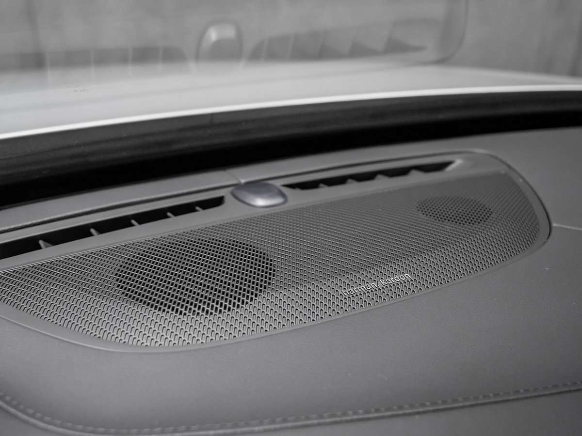 2023 Volvo XC90 B6 ULTIMATE DARK thumb 19