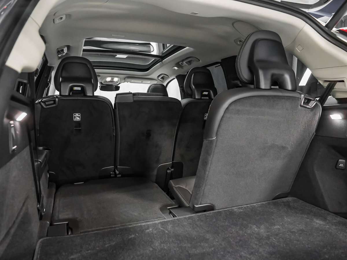 2023 Volvo XC90 B6 ULTIMATE DARK thumb 27